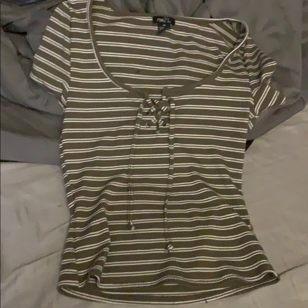 striped shirt